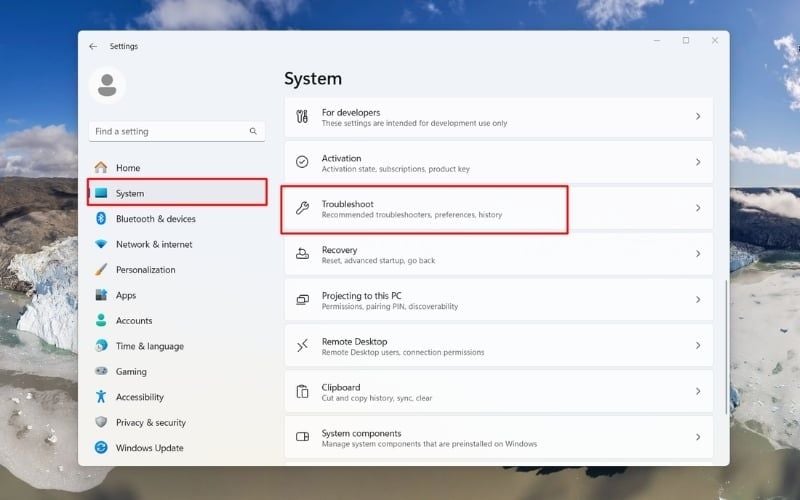Tại mục System, mở công cụ Troubleshoot