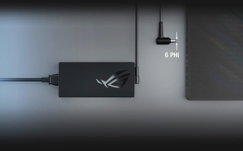 Kiểm tra ổ cắm và bộ sạc laptop Asus