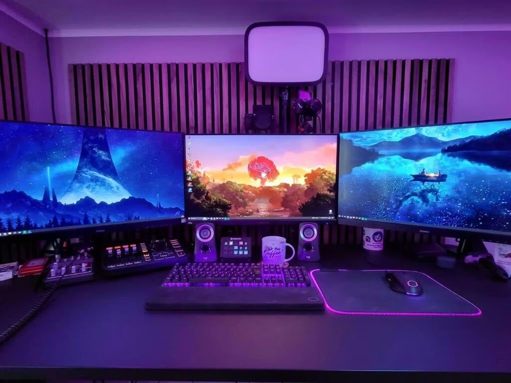 Cách sửa màn hình bị nhiễu hiệu quả nhất - GEARVN