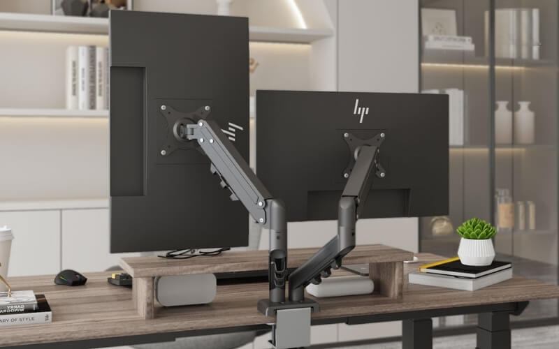 Sử dụng tay đỡ màn hình giúp khắc phục nhược điểm của các loại chân đế cố định