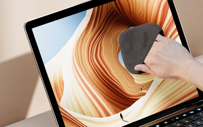 Vệ sinh màn hình đúng cách