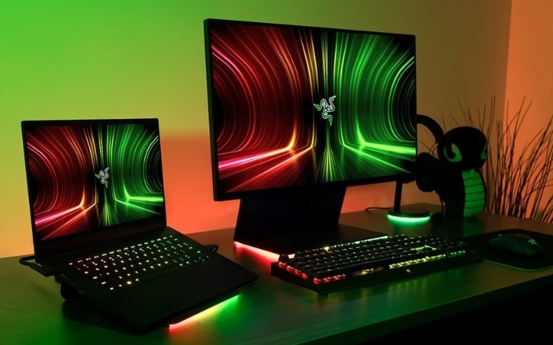 Kiểm tra cổng kết nối trên laptop và màn hình là bước quan trọng để đảm bảo tương thích