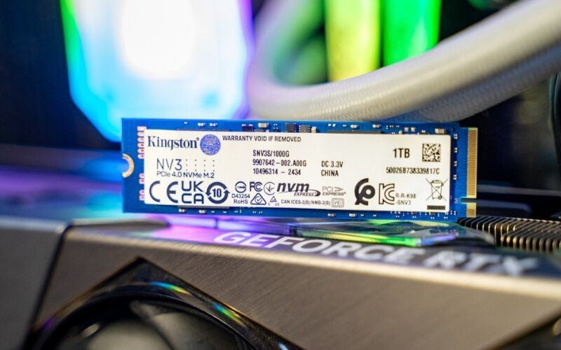 Ổ cứng SSD 1TB cũng đáp ứng tốt nhu cầu dựng phim và thiết kế đồ họa