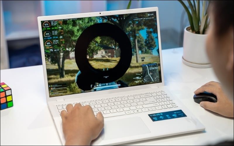 CPU Core i5-13420H 8 nhân mạnh, xử lý đa nhiệm mượt, mở nhiều ứng dụng vẫn ổn định