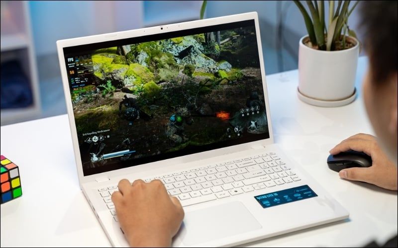 Laptop đáp ứng tốt nhu cầu của sinh viên, dân văn phòng và game thủ eSports