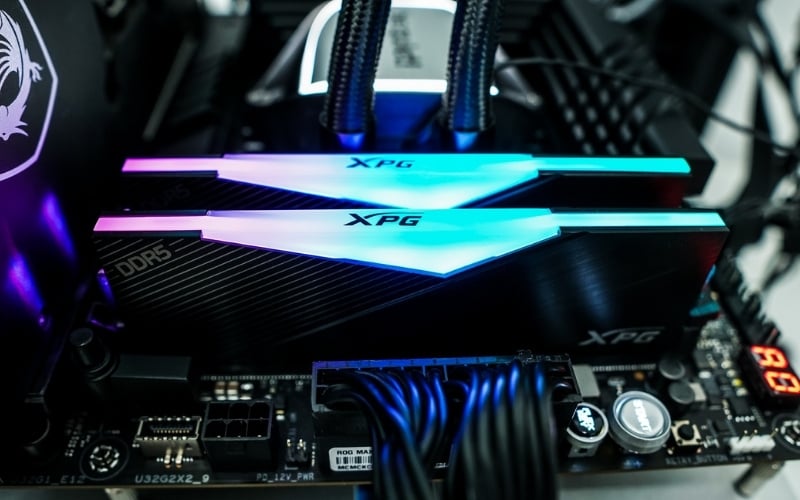 Luôn ưu tiên chạy RAM theo cặp để kích hoạt chế độ Dual Channel