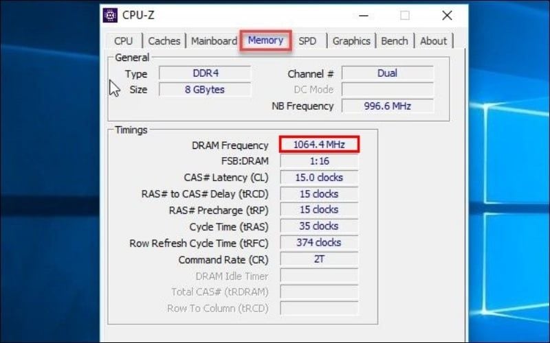 Xem thông số bus RAM tại dòng DRAM Frequency