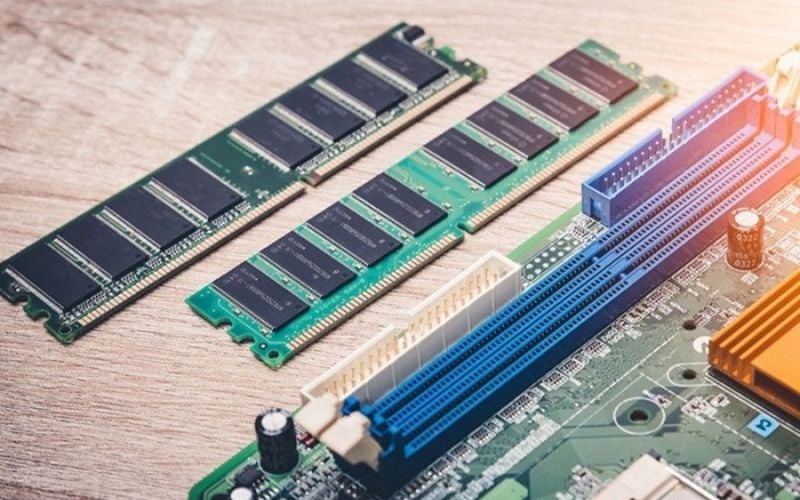 Về nguyên lý, chỉ số CL càng thấp thì RAM phản hồi càng nhanh