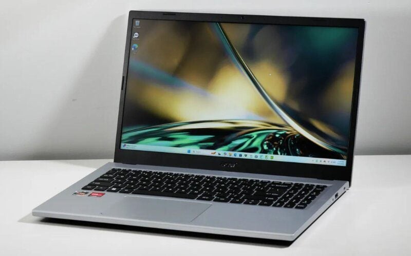 Laptop Acer Aspire ghi điểm nhờ ngoại hình thanh lịch và trọng lượng nhẹ