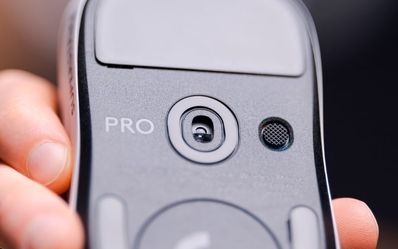 Các dòng cảm biến như HERO (Logitech) hay Focus Pro (Razer) giúp theo dõi chuyển động chính xác