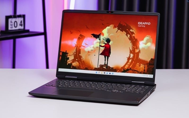 WQXGA (2560x1600) khác QHD (2560x1440) ở tỷ lệ: 16:10 cho thêm 160 pixel dọc, tối ưu không gian làm việc