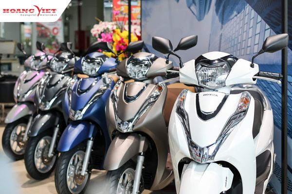 xe Honda bán chạy dịp cận Tết tại HEAD Hoàng Việt