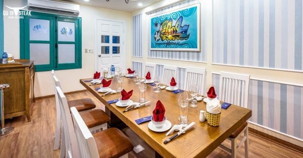 Không gian phòng riêng tại nhà hàng Thế Giới Hải Sản