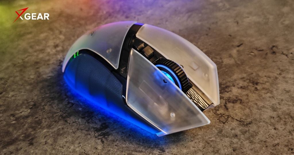Razer Basilisk V3 Pro 35K Phantom White trang bị con lăn vô cực và khả năng tùy biến linh hoạt