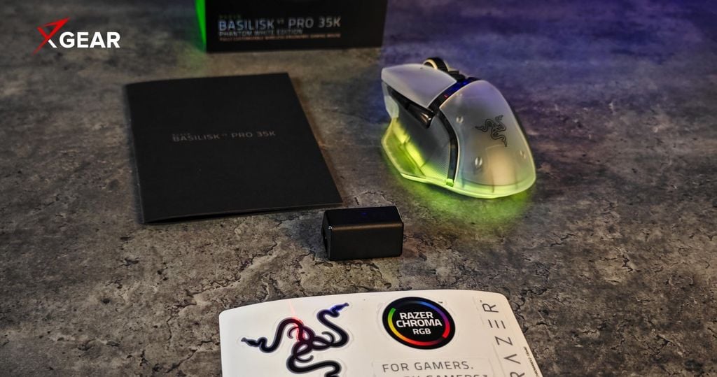 Razer Basilisk V3 Pro 35K Phantom White thực sự đáng mua