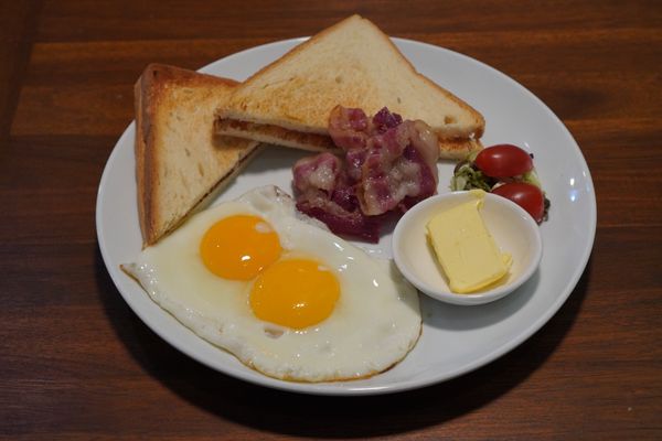 Khách sạn có hỗ trợ bữa sáng cho du khách từ 5h30 đến 10h