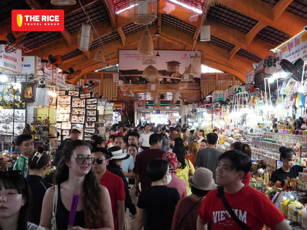 Quận 1 với vô vàn điểm đến hấp dẫn đang đón chờ du khách khám phá