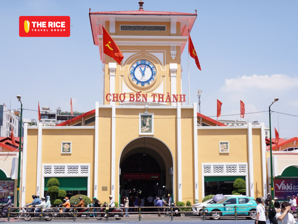 Chợ Bến Thành - điểm đến ai cũng nên thử một lần khi đến với Sài Gòn