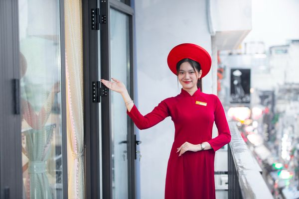 Khách sạn The Rice - view hướng phố Tây Bùi Viện