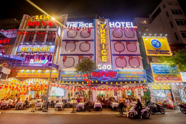 The Rice Hotel - centrally located in the city