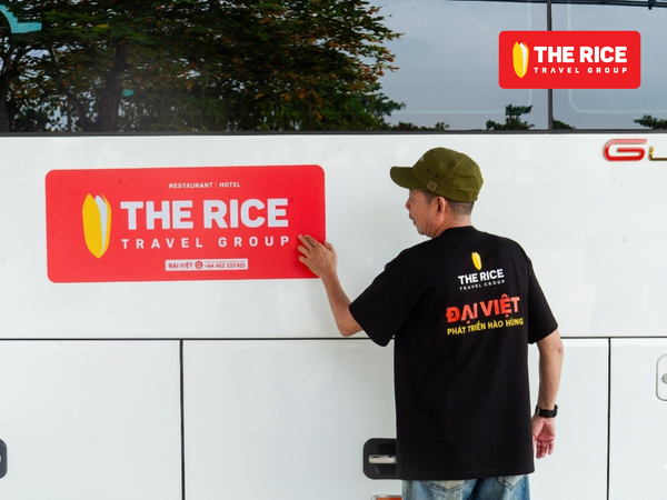 Liên hệ ngay The Rice Travel Group để được hỗ trợ nha khách ơi