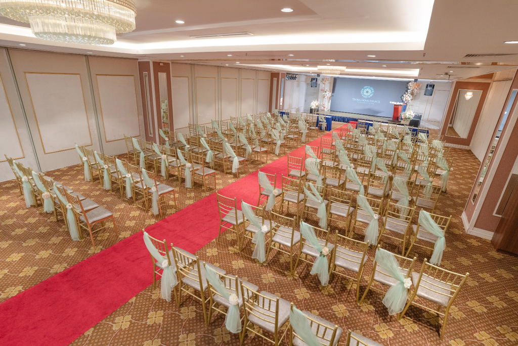 Trung tâm tiệc cưới tiêu chuẩn