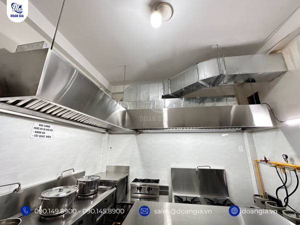 thi công bếp quán ăn