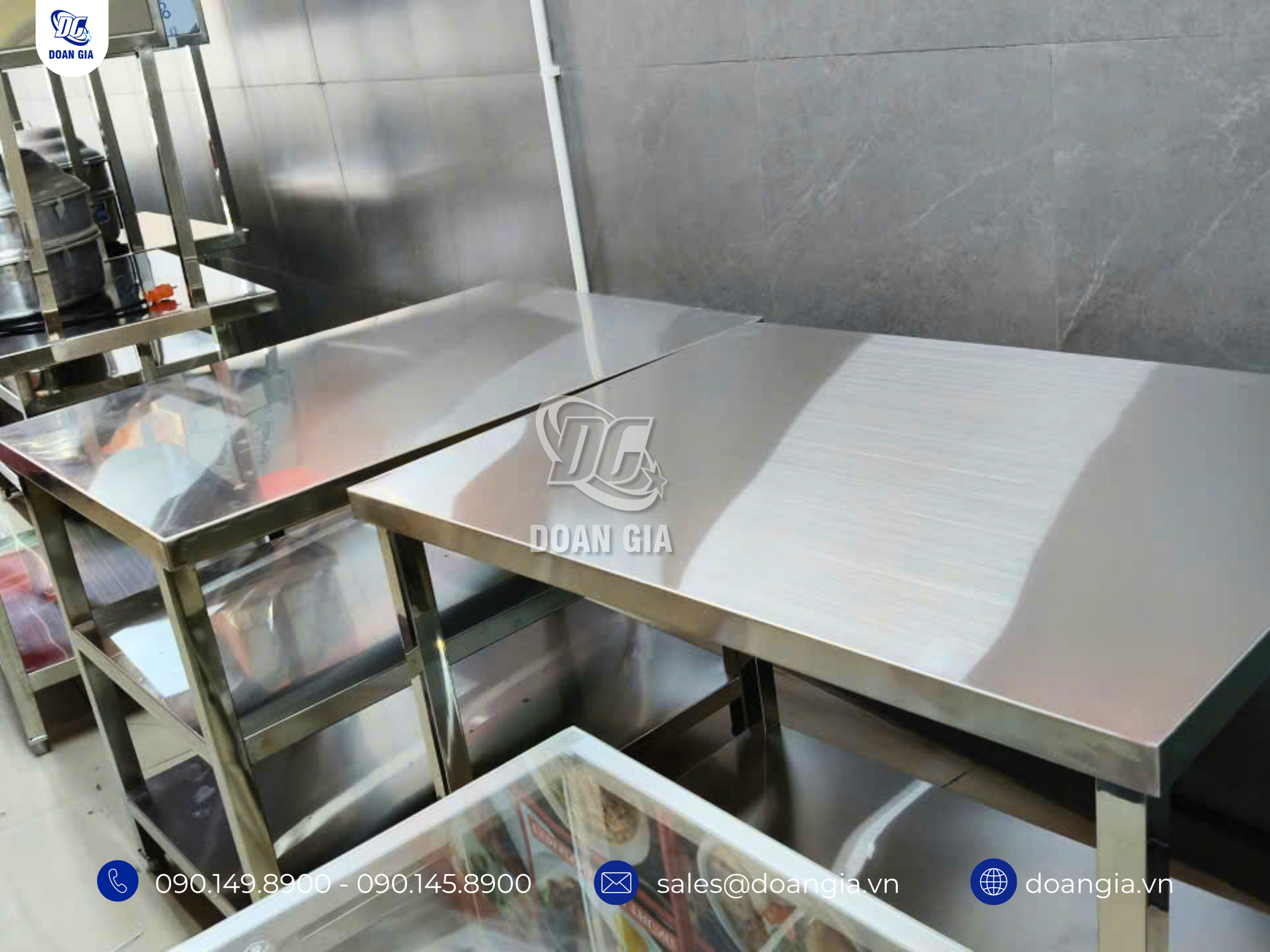 gia công bàn inox