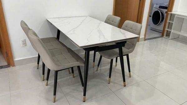 Bàn ăn thông minh mặt đá hoa cương gấp gọn