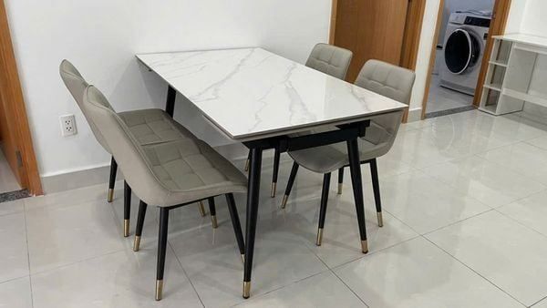 Bàn ăn nên dùng chất liệu gì dễ bảo quản