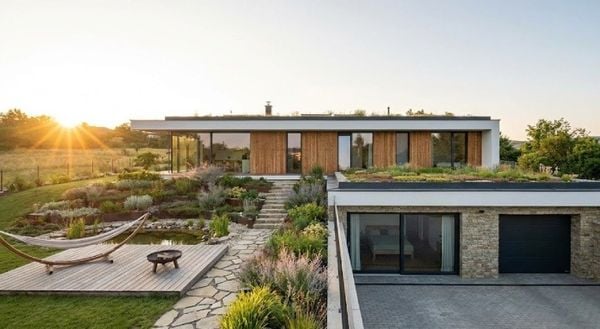 Mẫu nhà cấp 4 100m2 có tầng hầm và sân vườn thư giãn