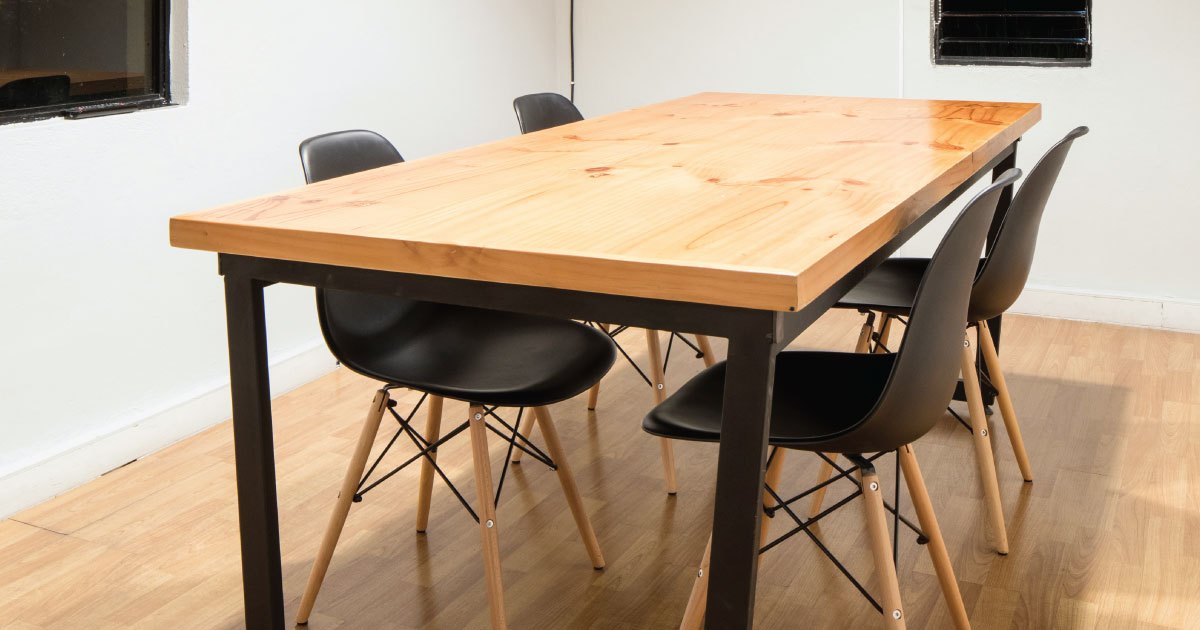 Gỗ Nào Tốt Nhất Cho Bàn Ăn Gia Đình?