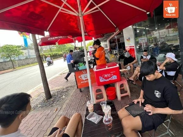 phan-phoi-khach-hang-tiem-nang