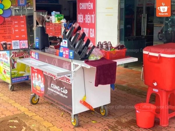 nhuong-quyen-cafe-dươi-100-trieu