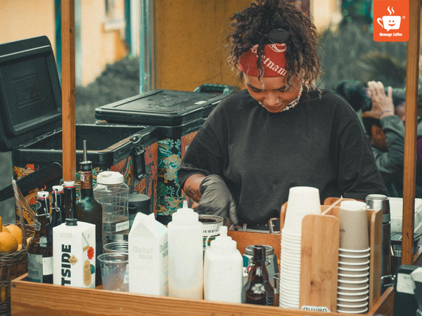 messagecoffee-mo-quan-ca-phe-via-he