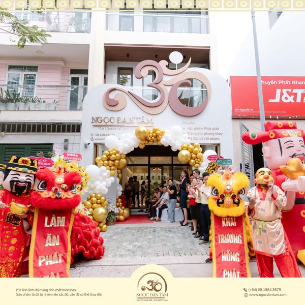 cửa hàng phong thủy