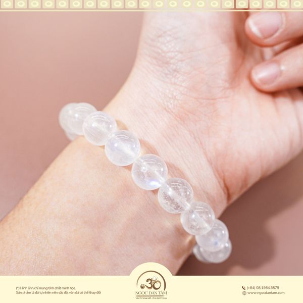 Đá mặt trăng moonstone
