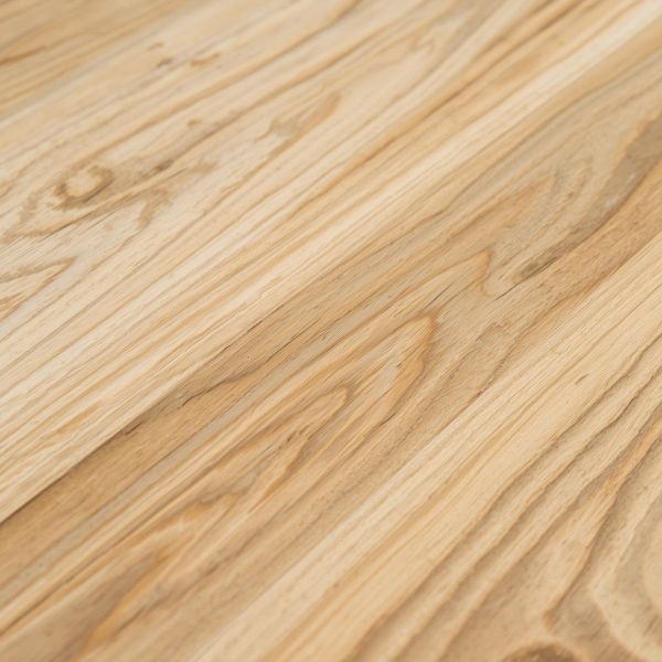 Softwood plywood panel made from pine and fir, ideal for lightweight cabinet applications by VIC Cabinet Vietnam.