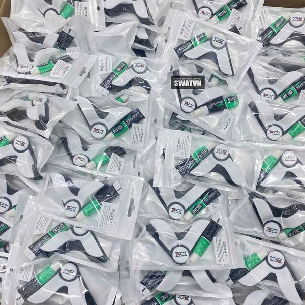 móc treo vợt cầu lông in 3d