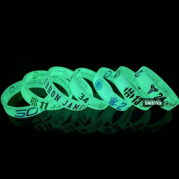 vòng tay cao su dạ quang