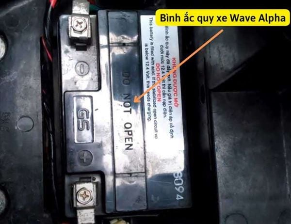 binh-ac-quy-xe-wave