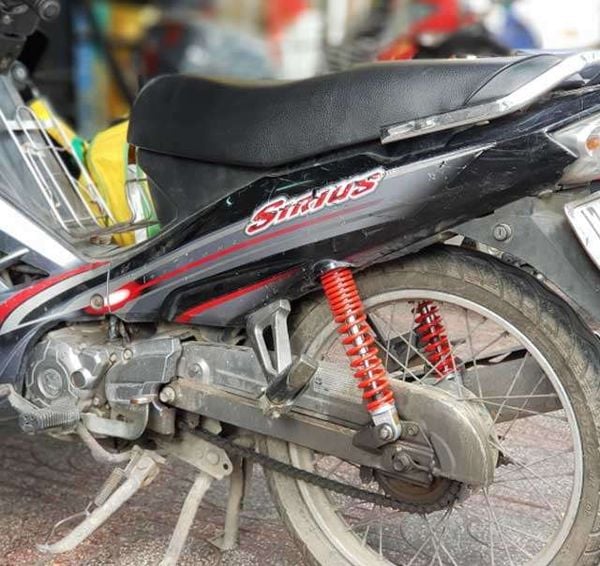 thay-cu-de-xe-sirius