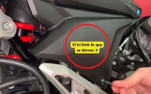 vi-tri-thay-binh-ac-quy-winner-x