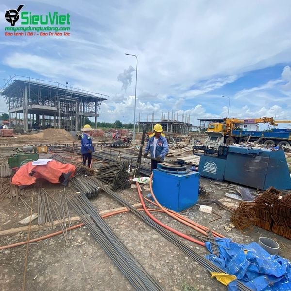 máy xây dựng cho thuê