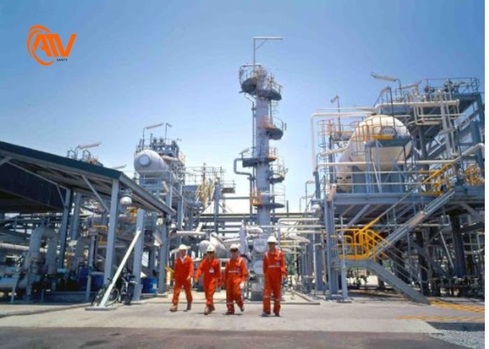 Công nghiệp hóa chất chuyên dụng