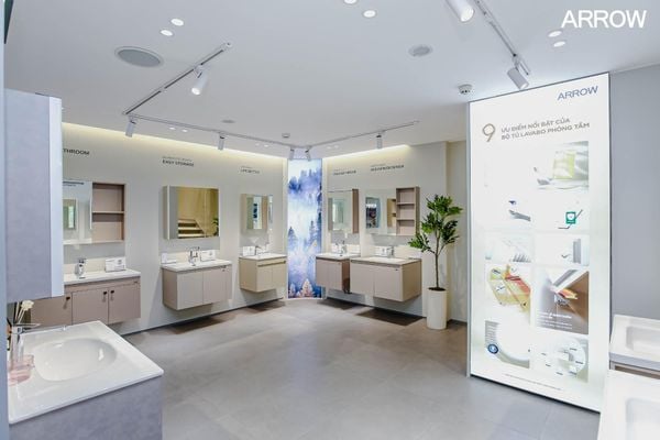 Các mẫu tủ gương toilet đẹp tại showroom Arrow