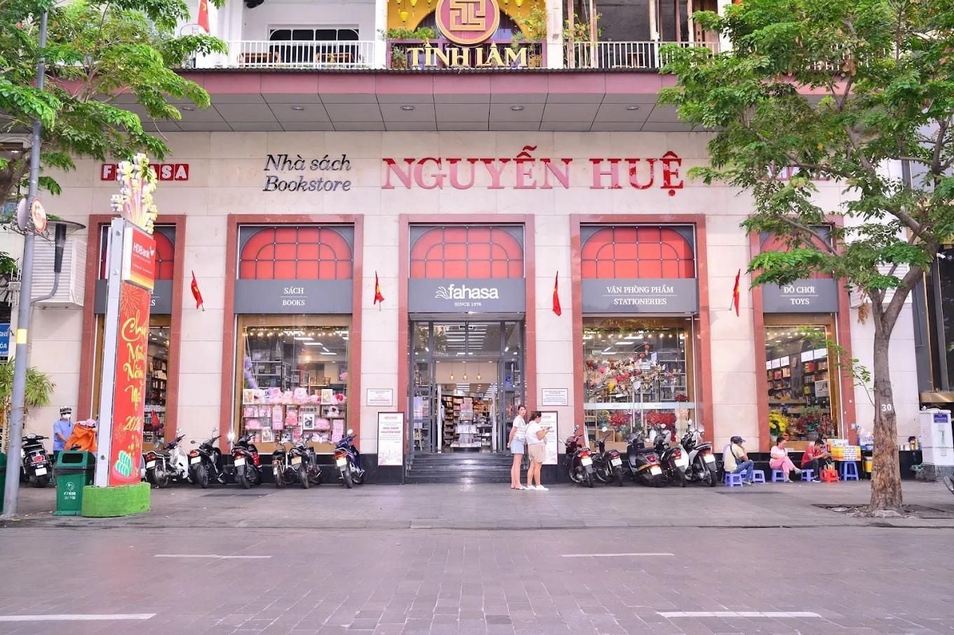 Nhà sách Fahasa Nguyễn Huệ Quận 1