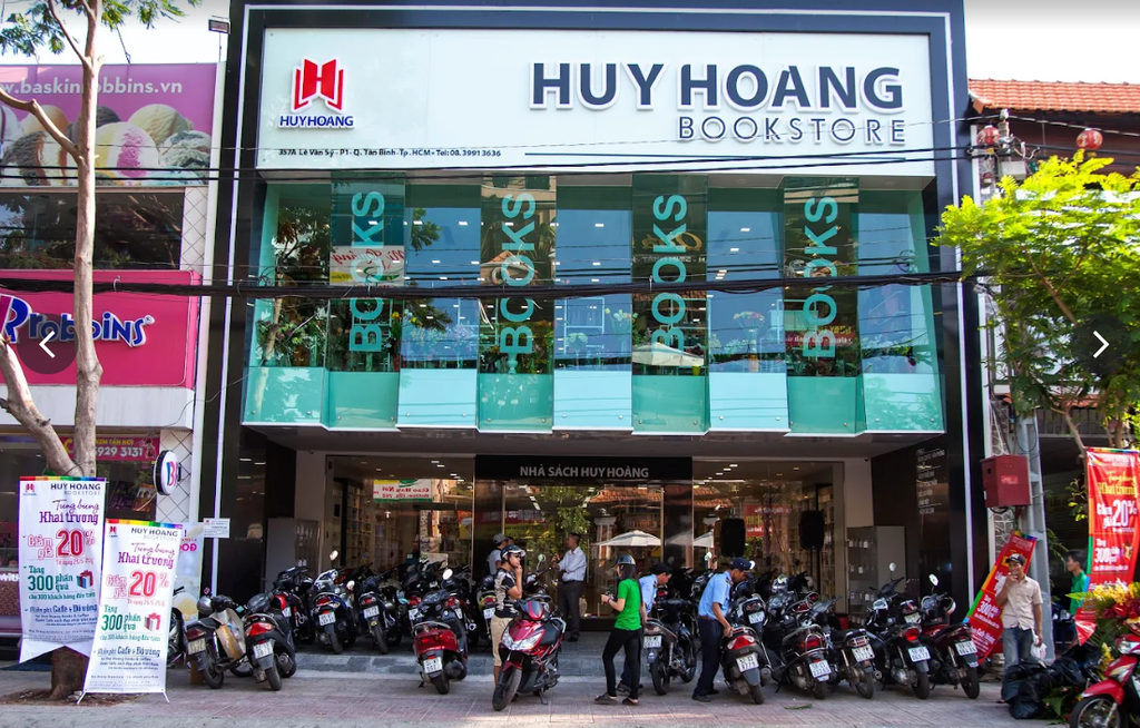 Huy Hoàng Bookstore