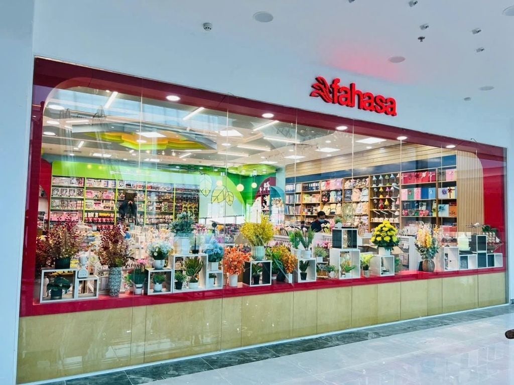 Nhà sách FAHASA – Centre Mall Võ Văn Kiệt Quận 6