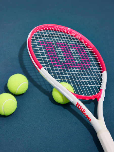 cach-chon-vot-tennis-giai-tri-phu-hop